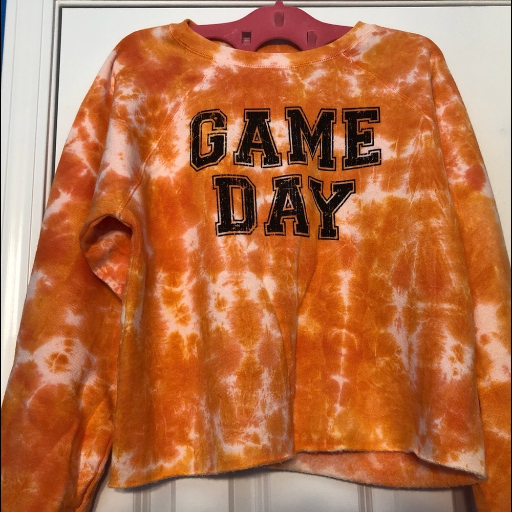 Game Day tie-dye Retro Brand pullover.